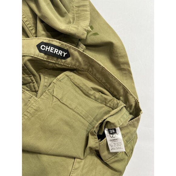 Cherry LA Utility Cargo Pants in Thyme - Picture 3 of 6